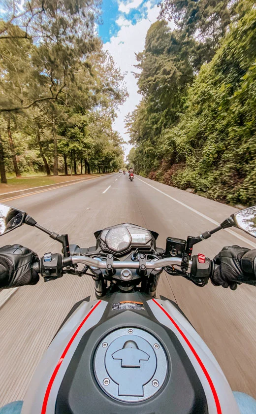 /img/eurobikes/section/1/left.webp
